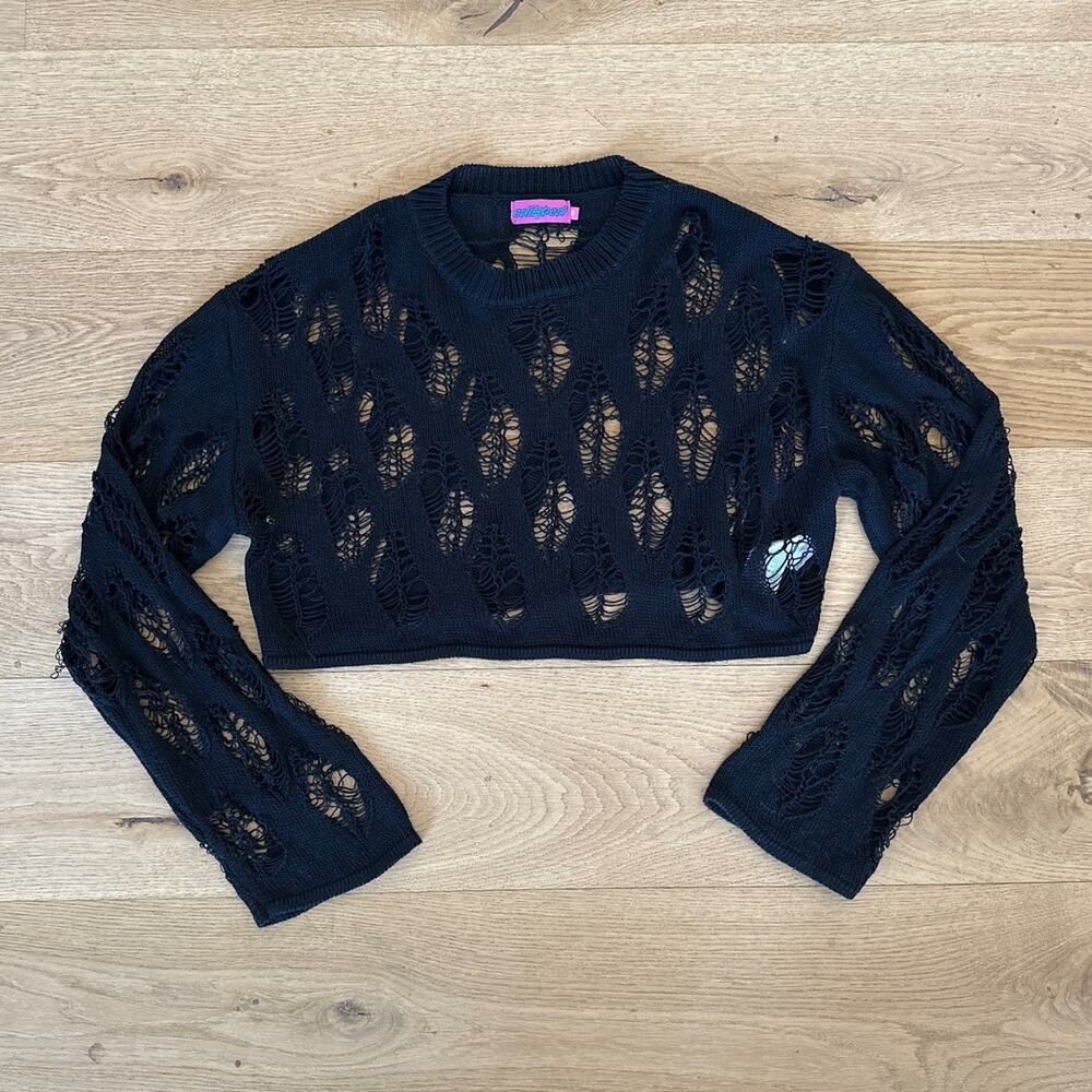 Edikted - Clover Slashed Crop Sweater in Black